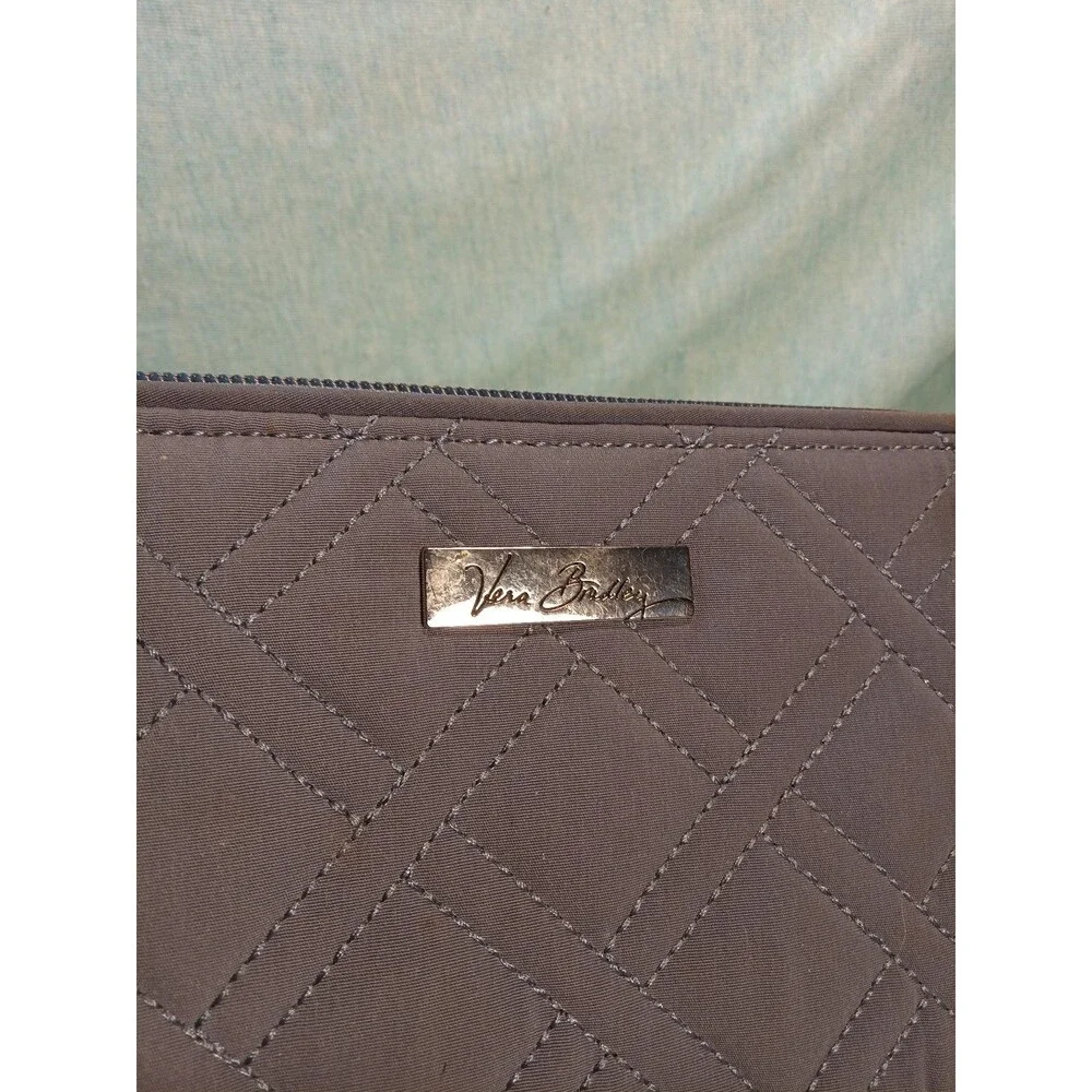 VERA BRADLEY Quilted Zip Around Wristlet Wallet in Gray